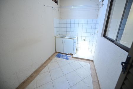 Casa de condomínio para alugar com 170m², 3 quartos e 2 vagas Casa de condomínio para alugar com 170m², 3 quartos e 2 vagasÁrea de Serviço