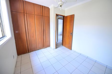 Casa de condomínio para alugar com 170m², 3 quartos e 2 vagas Casa de condomínio para alugar com 170m², 3 quartos e 2 vagasQuarto 2