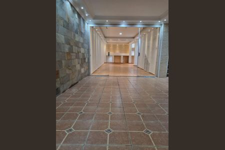 Casa à venda com 179m², 4 quartos e 3 vagas Casa à venda com 179m², 4 quartos e 3 vagasFoto 08