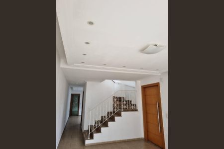 Casa à venda com 179m², 4 quartos e 3 vagas Casa à venda com 179m², 4 quartos e 3 vagasFoto 25