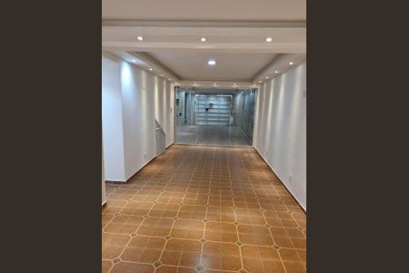 Casa à venda com 179m², 4 quartos e 3 vagas Casa à venda com 179m², 4 quartos e 3 vagasFoto 03