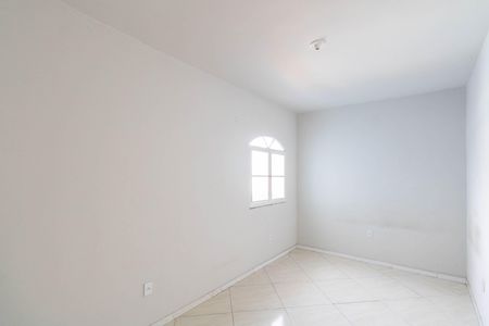 Sala de casa para alugar com 2 quartos, 50m² em Senador Vasconcelos, Rio de Janeiro