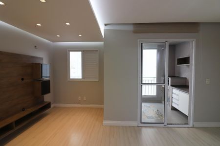 Apartamento à venda com 80m², 2 quartos e 2 vagasSala