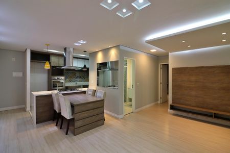 Apartamento à venda com 80m², 2 quartos e 2 vagasSala