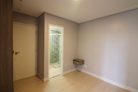 Apartamento à venda com 80m², 2 quartos e 2 vagasSuíte