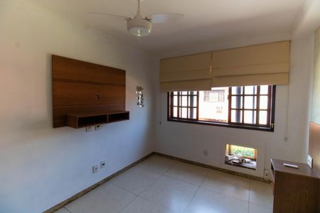 Quarto 1 de casa de condomínio à venda com 2 quartos, 140m² em Itaipu, Niterói