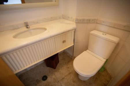 Apartamento para alugar com 220m², 2 quartos e 4 vagas Apartamento para alugar com 220m², 2 quartos e 4 vagasLavabo