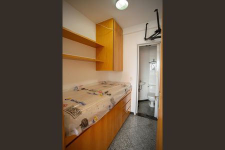 Apartamento para alugar com 220m², 2 quartos e 4 vagas Apartamento para alugar com 220m², 2 quartos e 4 vagasÁrea de Serviço