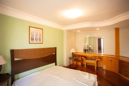 Apartamento para alugar com 220m², 2 quartos e 4 vagas Apartamento para alugar com 220m², 2 quartos e 4 vagasSuíte 1