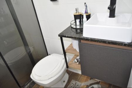 Apartamento à venda com 73m², 2 quartos e sem vagaBanheiro