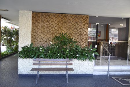 Apartamento à venda com 73m², 2 quartos e sem vagaÁrea comum