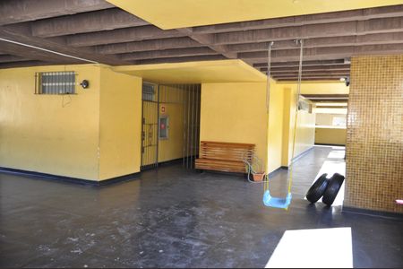 Apartamento à venda com 73m², 2 quartos e sem vagaÁrea comum