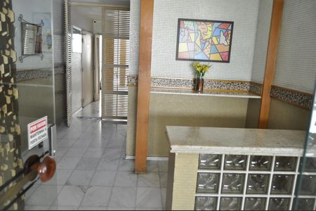 Apartamento à venda com 73m², 2 quartos e sem vagaÁrea comum