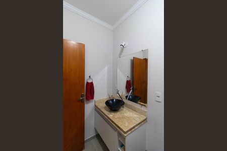 Casa à venda com 160m², 3 quartos e 4 vagasBanheiro da Suíte