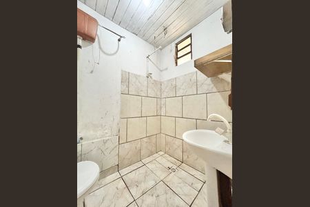 Casa para alugar com 70m², 2 quartos e 1 vaga Casa para alugar com 70m², 2 quartos e 1 vagaBanheiro