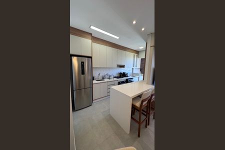 Apartamento à venda com 66m², 2 quartos e 2 vagas Apartamento à venda com 66m², 2 quartos e 2 vagasCozinha