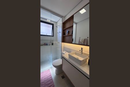 Apartamento à venda com 66m², 2 quartos e 2 vagas Apartamento à venda com 66m², 2 quartos e 2 vagasBanheiro da Suíte