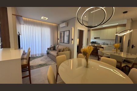 Sala de apartamento à venda com 2 quartos, 66m² em Swiss Park, Campinas