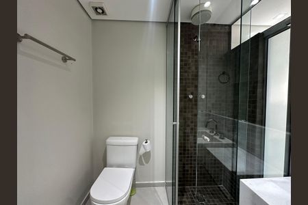 Apartamento à venda com 80m², 2 quartos e 1 vaga Apartamento à venda com 80m², 2 quartos e 1 vagaBanheiro Social