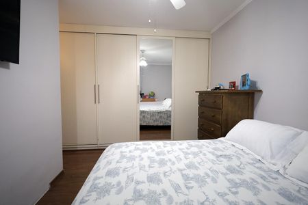 Apartamento à venda com 180m², 3 quartos e 3 vagas Apartamento à venda com 180m², 3 quartos e 3 vagasQuarto Suíte 2