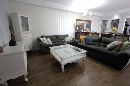 Apartamento à venda com 180m², 3 quartos e 3 vagasSala