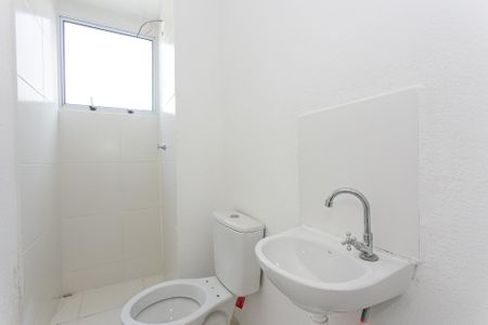 Apartamento para alugar com 42m², 2 quartos e sem vaga Apartamento para alugar com 42m², 2 quartos e sem vagaBanheiro