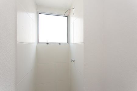 Apartamento para alugar com 42m², 2 quartos e sem vaga Apartamento para alugar com 42m², 2 quartos e sem vagaBanheiro