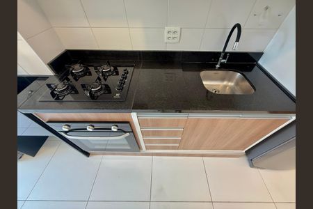 Apartamento à venda com 70m², 2 quartos e 2 vagas Apartamento à venda com 70m², 2 quartos e 2 vagasCozinha