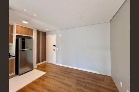 Apartamento à venda com 70m², 2 quartos e 2 vagas Apartamento à venda com 70m², 2 quartos e 2 vagasSala