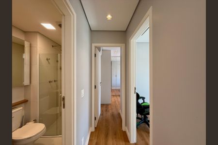 Apartamento à venda com 70m², 2 quartos e 2 vagas Apartamento à venda com 70m², 2 quartos e 2 vagasCorredor