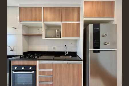 Apartamento à venda com 70m², 2 quartos e 2 vagas Apartamento à venda com 70m², 2 quartos e 2 vagasCozinha