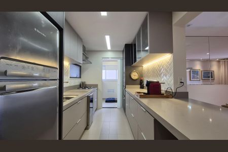 Apartamento à venda com 91m², 3 quartos e 2 vagasCozinha