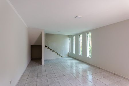 Sala de casa à venda com 2 quartos, 166m² em Bangú, Santo André