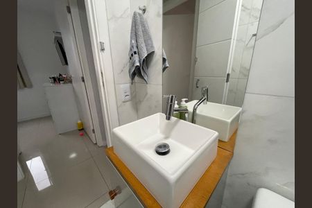 Apartamento para alugar com 39m², 2 quartos e sem vagaBanheiro