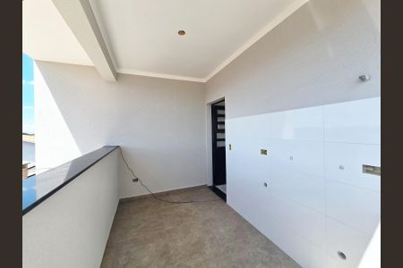 Casa à venda com 169m², 3 quartos e 7 vagas Casa à venda com 169m², 3 quartos e 7 vagasÁrea de Serviço