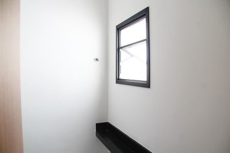 Casa à venda com 169m², 3 quartos e 7 vagasLavabo 01