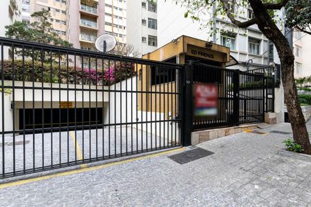 Apartamento à venda com 117m², 3 quartos e 2 vagas Apartamento à venda com 117m², 3 quartos e 2 vagasFachada
