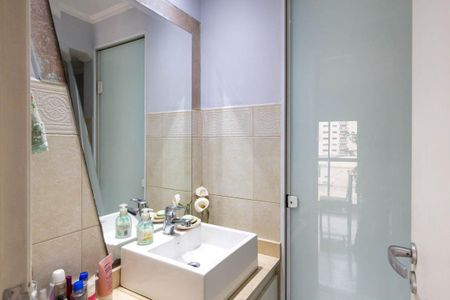 Apartamento à venda com 117m², 3 quartos e 2 vagas Apartamento à venda com 117m², 3 quartos e 2 vagasBanheiro da Suíte 3