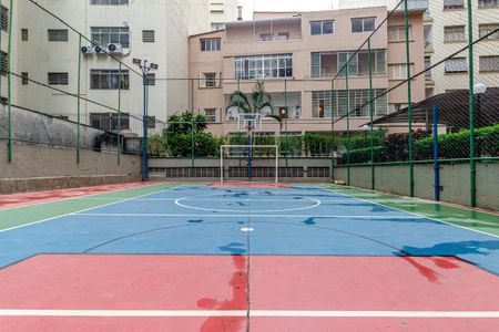 Apartamento à venda com 117m², 3 quartos e 2 vagas Apartamento à venda com 117m², 3 quartos e 2 vagasÁrea comum - Quadra