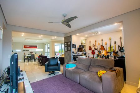 Apartamento à venda com 330m², 4 quartos e 5 vagasSala