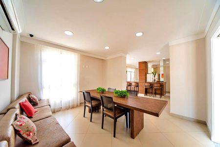 Apartamento à venda com 77m², 2 quartos e 2 vagas Apartamento à venda com 77m², 2 quartos e 2 vagasÁrea comum - Salão de festas