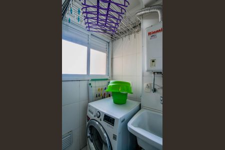 Apartamento à venda com 77m², 2 quartos e 2 vagas Apartamento à venda com 77m², 2 quartos e 2 vagasÁrea de Serviço