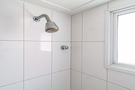 Apartamento à venda com 90m², 2 quartos e 1 vaga Apartamento à venda com 90m², 2 quartos e 1 vagaBanheiro social