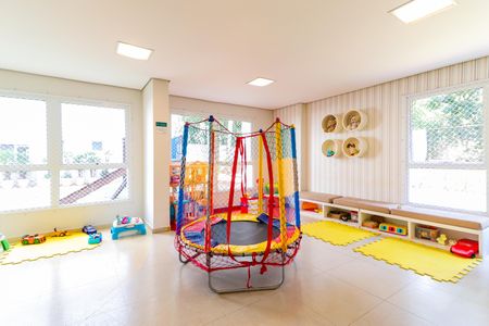 Apartamento à venda com 90m², 2 quartos e 1 vaga Apartamento à venda com 90m², 2 quartos e 1 vagaÁrea comum - Brinquedoteca