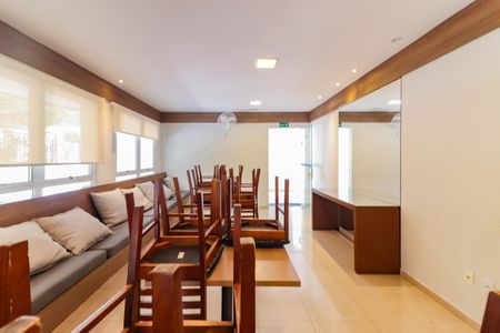 Apartamento à venda com 90m², 2 quartos e 1 vaga Apartamento à venda com 90m², 2 quartos e 1 vagaÁrea comum - Salão de festas