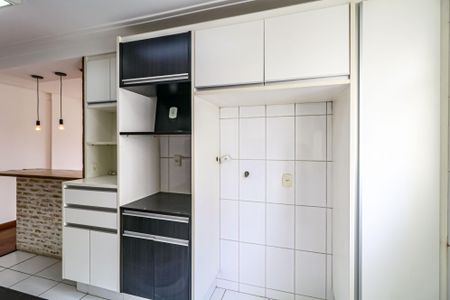 Apartamento à venda com 90m², 2 quartos e 1 vaga Apartamento à venda com 90m², 2 quartos e 1 vagaCozinha