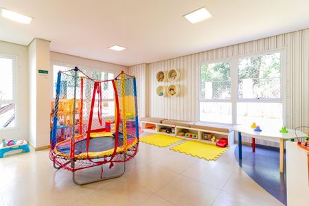 Apartamento à venda com 90m², 2 quartos e 1 vaga Apartamento à venda com 90m², 2 quartos e 1 vagaÁrea comum - Brinquedoteca