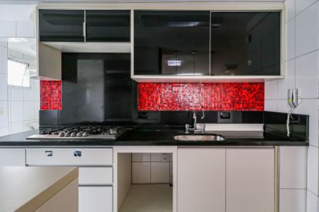 Apartamento à venda com 90m², 2 quartos e 1 vaga Apartamento à venda com 90m², 2 quartos e 1 vagaCozinha