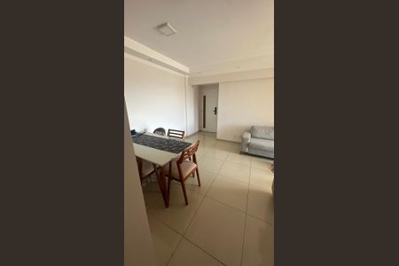 Sala de apartamento para alugar com 3 quartos, 83m² em Piatã, Salvador