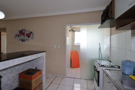 Apartamento à venda com 55m², 2 quartos e 1 vagaCozinha